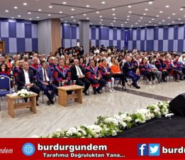 MAKÜ Veteriner Fakültesi Mezuniyet ve Yemin Töreni Gerçekleştirildi