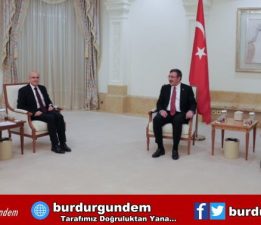 Hazine ve Maliye Bakanı Mehmet Şimşek Birleşik Arap Emirlikleri’nde