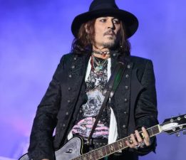 Johnny Depp İstanbul’u Salladı