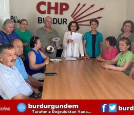 CHP İL VE İLÇE ÖRGÜTLERİNDEN EŞ ZAMANLI BASIN AÇIKLAMASI