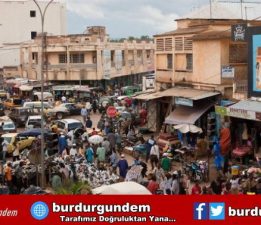 Afrika’da değişim rüzgarı: Bir ülke daha Fransızcaya sırtını döndü