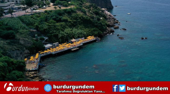 Bayramda falez plajlarına büyük ilgi