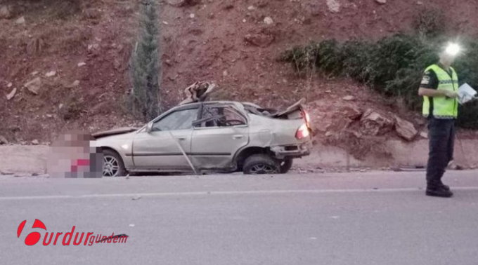 ALTINYAYLA’DA FECİ KAZA 2 KİŞİ HAYATINI KAYBETTİ