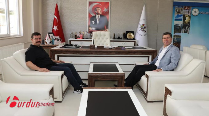 VALİ ARSLANTAŞ, VEDA ZİYARETLERİNE İl MERKEZİ İLE DEVAM ETTİ