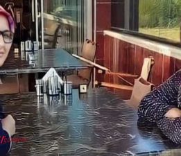 Cinnet geçiren kadın annesini ve anneannesini öldürüp baltayla doğradı