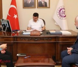 EĞİTİM VE İŞBİRLİĞİ PROTOKOLÜ VALİLİK MAKAMINDA İMZALANDI