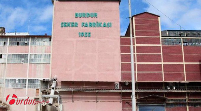 BURDUR ŞEKER FABRİKASINDA İLK ŞEKER BANTTAN İNDİ