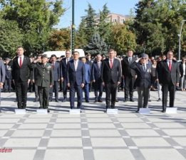 KAHRAMAN GAZİLERİMİZ, DÜZENLENEN TÖRENLERLE ANILIYOR