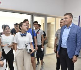 Rektör Dalgar’ın İlk Düdüğü Çalması ile MAKÜ Özel Yetenek Sınavları Başladı