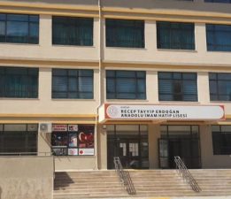 BURDUR BU İSTİFALARLA KAYNIYOR