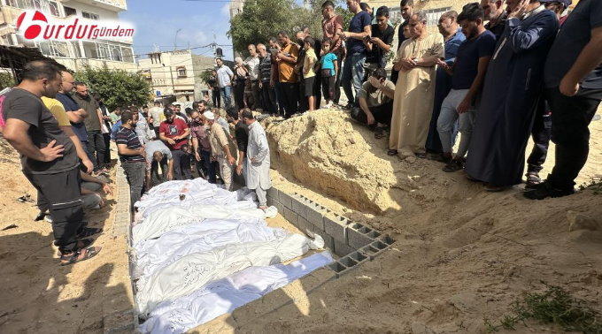 Filistinli yetkililer Gazze’de ölü sayısının 5 bini aştığını açıkladı