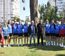 Başkan Uysal, ‘Rüyalar şehrinin rüya takımı olabiliriz’