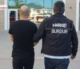EMNİYET EKİPLERİNDEN UYUŞTURUCU OPERASYONU