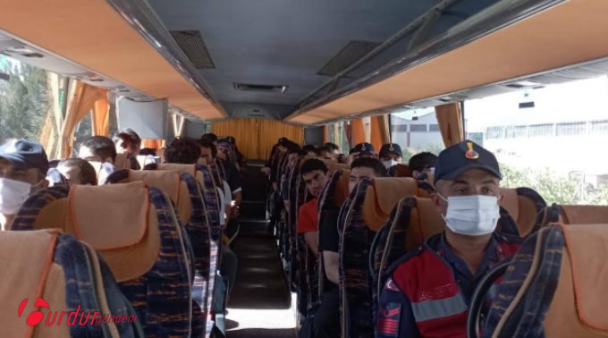JANDARMA EKİPLERİ GÖÇMEN KAÇAKÇILIĞI VE DÜZENSİZ GÖÇLE MÜCADELEYE DEVAM EDİYOR