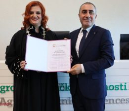 MAKÜ’lü Akademisyene Hırvatistan’dan Ödül