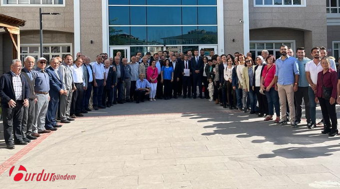 CHP BURDUR YENİ YÖNETİM RESMEN GÖREVE BAŞLADI