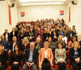 CHP Kadın Kolları Yönetici Eğitimleri Ankara’da düzenlendi