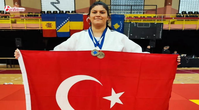 MAKÜ’lü Milli Judocu Gizem Coşkun, 23 Yaş Altı Balkan Judo Şampiyonası’nda Üçüncü Oldu