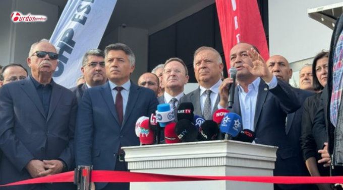 CHP’den Esenyurt Belediyesi’ne destek ziyareti