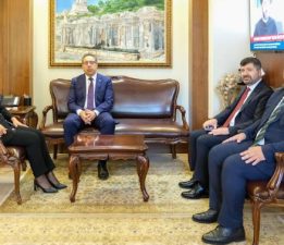 BAKAN YARDIMCISI GÜMEN’DEN BURDUR VALİSİ BİLGİHAN’A ZİYARET