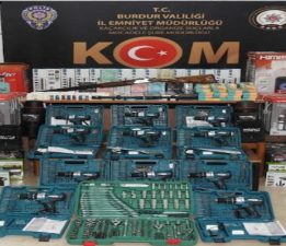 EMNİYET EKİPLERİNDEN KAÇAKÇILIK VE ORGANİZE SUÇ OPERASYONU