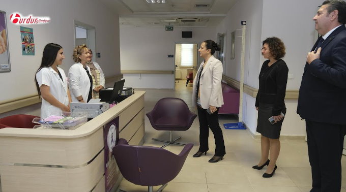 VALİ BİLGİHAN, BURDUR DEVLET HASTANESİNDE İNCELEMELERDE BULUNDU.