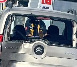 Burdur’da zincirleme kaza! 3 araç çarpıştı