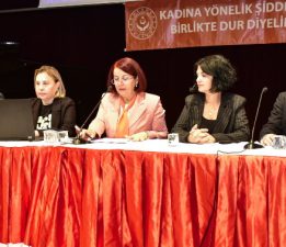 MAKÜ’de ‘Kadına Yönelik Şiddetle Mücadele Paneli’ Düzenlendi