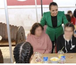 VALİ BAYDAR BİLGİHAN’DAN ENGELSİZ YAŞAM MERKEZİNE ZİYARET