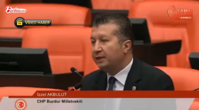 CHP’li Vekil Akbulut bu seferde TBMM’de emeklilerin sesi oldu.