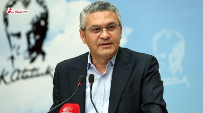 Oğuz Kaan Salıcı: CHP’de Kurultay bir lütuf değildir, haktır, gerekirse Kurultay’a gidilir