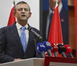 Özgür Özel, engelli STK’larla bir araya geldi