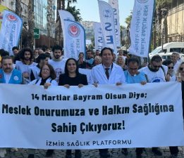 İzmir’de 14 Mart Tıp Bayramı’nda sağlık çalışanları iş bıraktı