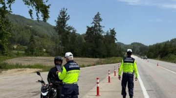 Burdur’da 153 sürücüye ceza uygulandı