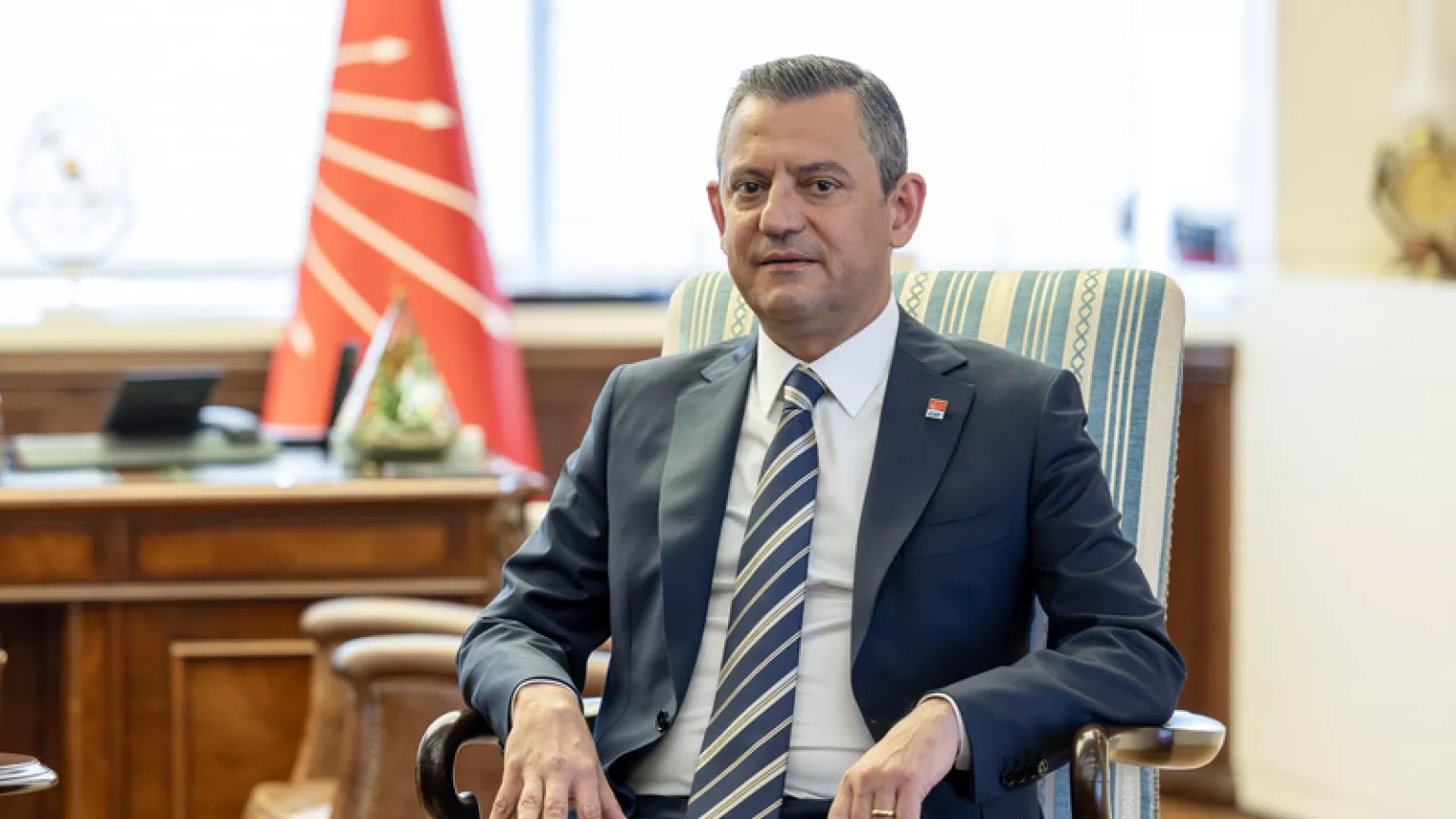 Özgür Özel’den PKK’nın fesih kararına ilişkin ilk açıklama