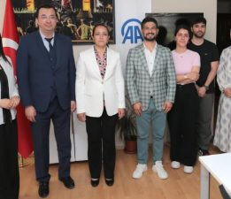 VALİ TÜLAY BAYDAR BİLGİHAN’DAN ANTALYA BASIN KURULUŞLARINA ZİYARET