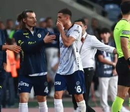 Hatayspor’dan 4 gol yiyen Fenerbahçe, Mersin’de ilkleri yaşadı