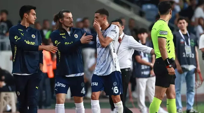 Hatayspor’dan 4 gol yiyen Fenerbahçe, Mersin’de ilkleri yaşadı