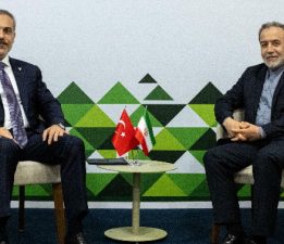 Bakan Hakan Fidan, İran Dışişleri Bakanı Abbas Erakçi ile görüştü