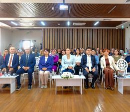 VALİ TÜLAY BAYDAR BİLGİHAN BAŞKANLIĞINDA KADIN KOOPERATİFLERİ BİLGİLENDİRME TOPLANTISI GERÇEKLEŞTİRİLDİ