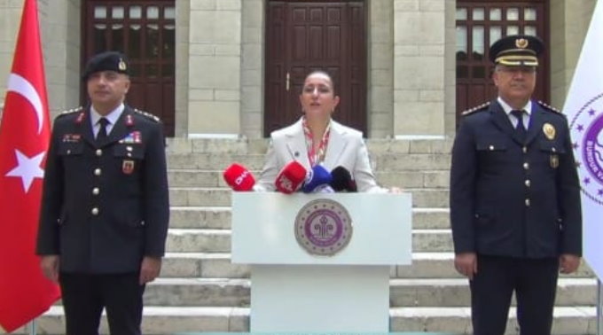Vali Bilgihan, Basın mensuplarına Temmuz ayı Güvenlik ve Asayiş Bilgilendirme Toplantısı gerçekleştirdi.
