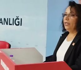 CHP’li Hülya İş, CHP Burdur Merkez ilçe Başkanlığı adaylığını resmen açıkladı.