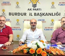 Başkan Özboyacı başkanlığında, İl Yürütme ve Yönetim Kurulu toplantıları gerçekleşti.