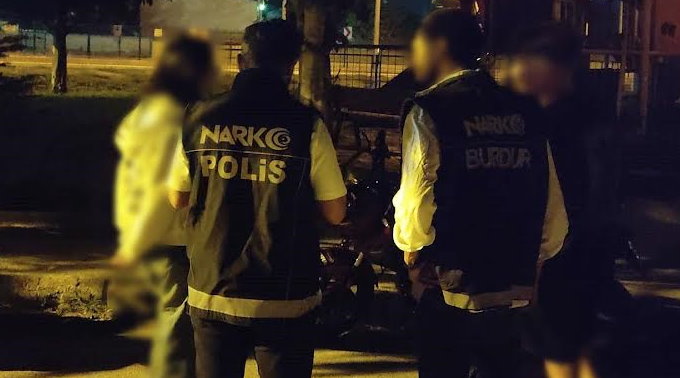 EMNİYET EKİPLERİNDEN NARKOTİK SUÇLARLA İLGİLİ ÇALIŞMALAR