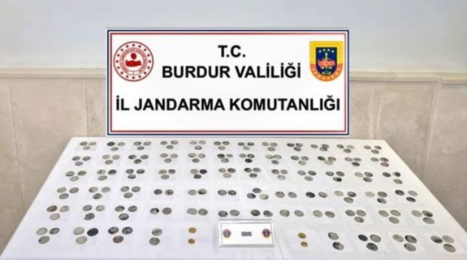 BURDUR’DA 195 ADET SİKKE ELE GEÇİRİLDİ