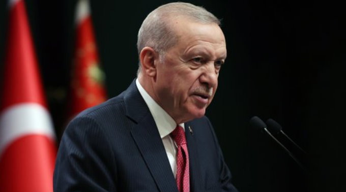 Cumhurbaşkanı Recep Tayyip Erdoğan: Uçak almak, muhalefetin sandığı gibi bakkaldan süt almaya benzemez