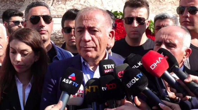 CHP İstanbul İl Başkanı Gürsel Tekin “Bina tartışmasının parçası olmayız”
