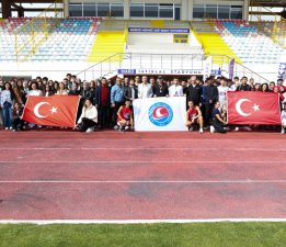 MAKÜ’de “Cumhuriyet İçin Koş” etkinliğiyle 102. yıl coşkusu