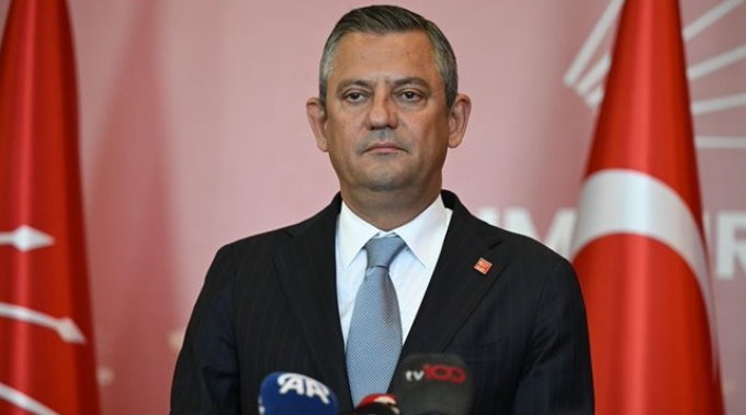 CHP Genel Başkanı Özel’den KKTC’deki cumhurbaşkanı seçimine ilişkin açıklama