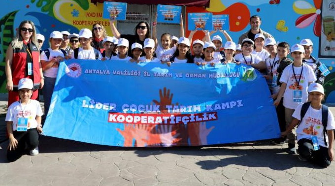 ‘Lider Çocuklar’ kadın emeğini destekledi